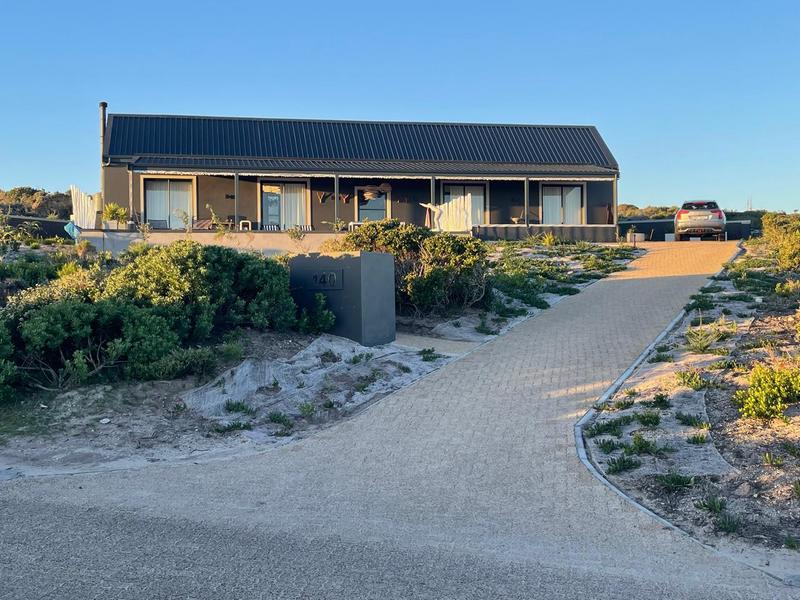 2 Bedroom Property for Sale in Gansbaai Western Cape